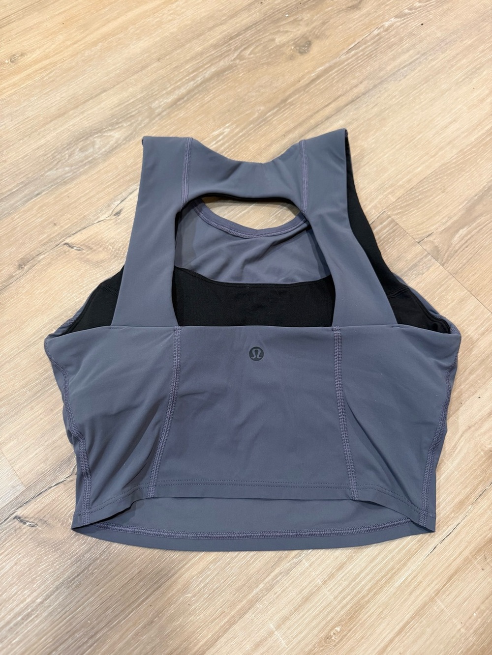 Lululemon High-Neck Cropped Sports Bra Tank Top - Charcoal - Picture 2 of 3